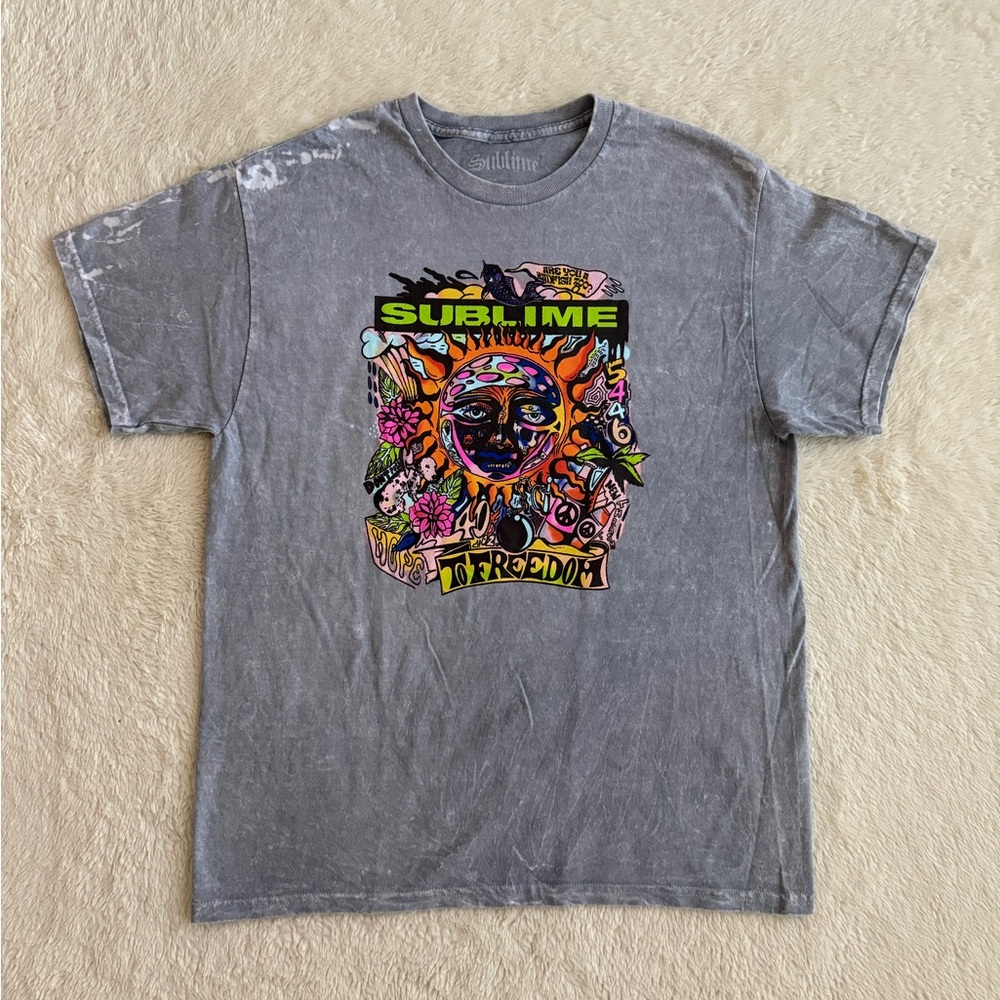 Men’s Sublime T-Shirt, Size Large, NEW